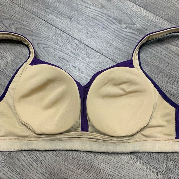 LuLuLemon Ta Ta Tamer Purple Sports Bra Size 32D - Picture 4 of 5